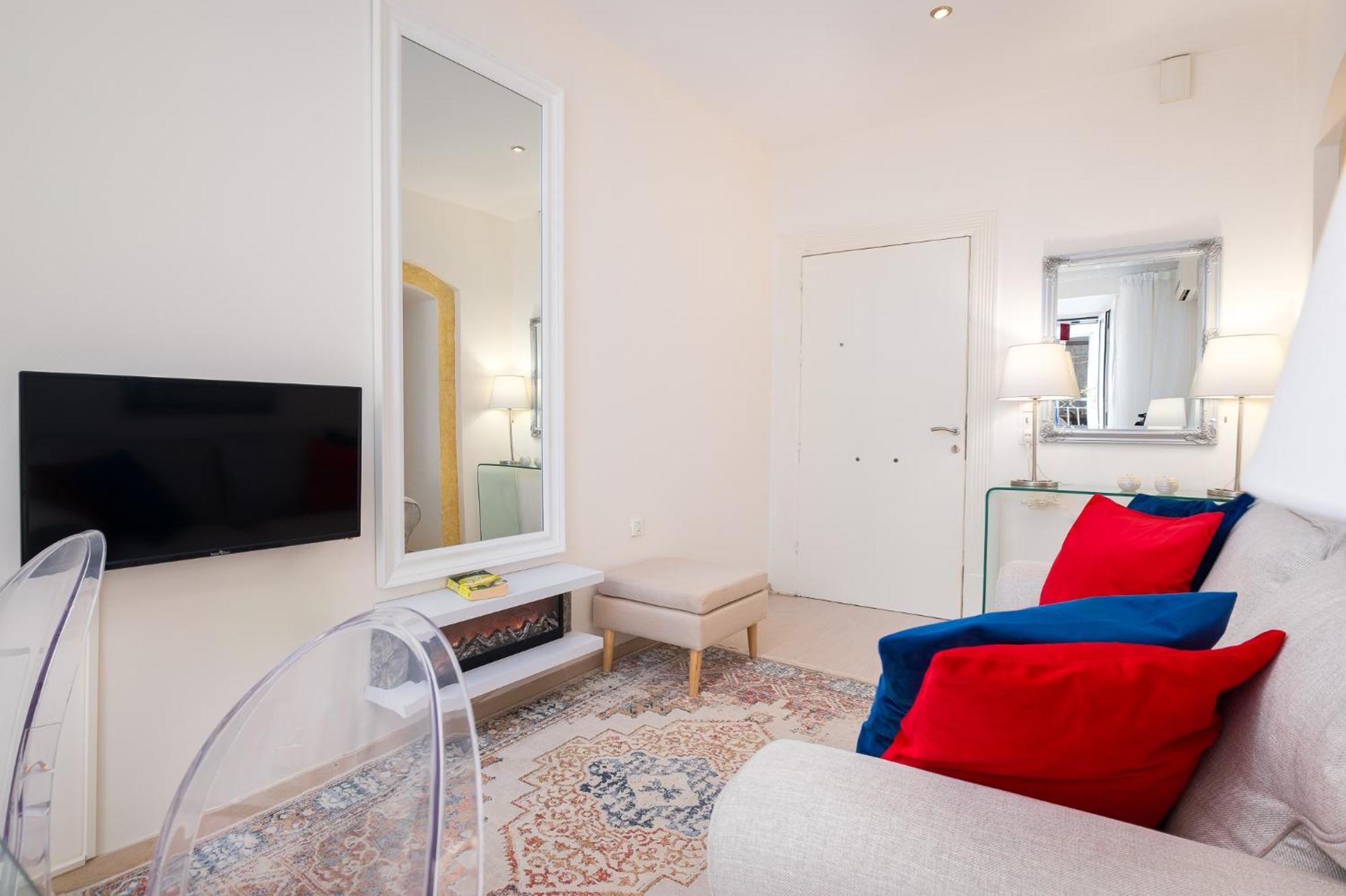 Nadiona Suites Red & Cream Corfu  Exterior photo